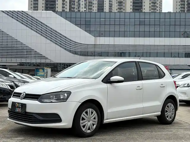 Volkswagen Polo 2017 — купить из Китая под заказ