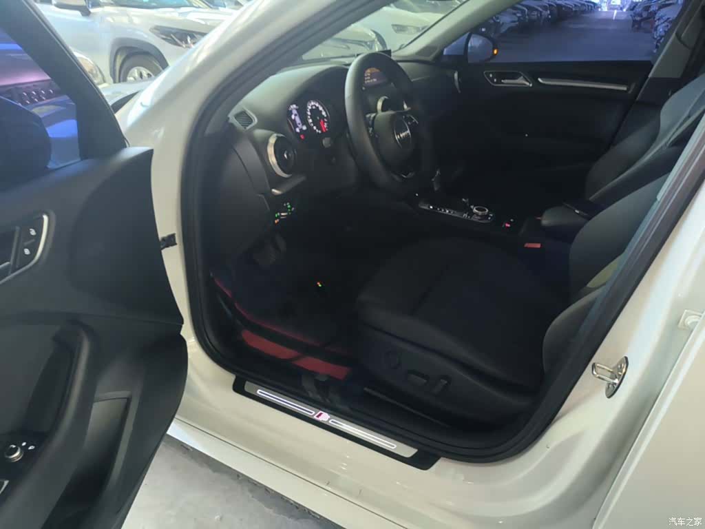 Audi A3, 2019 16