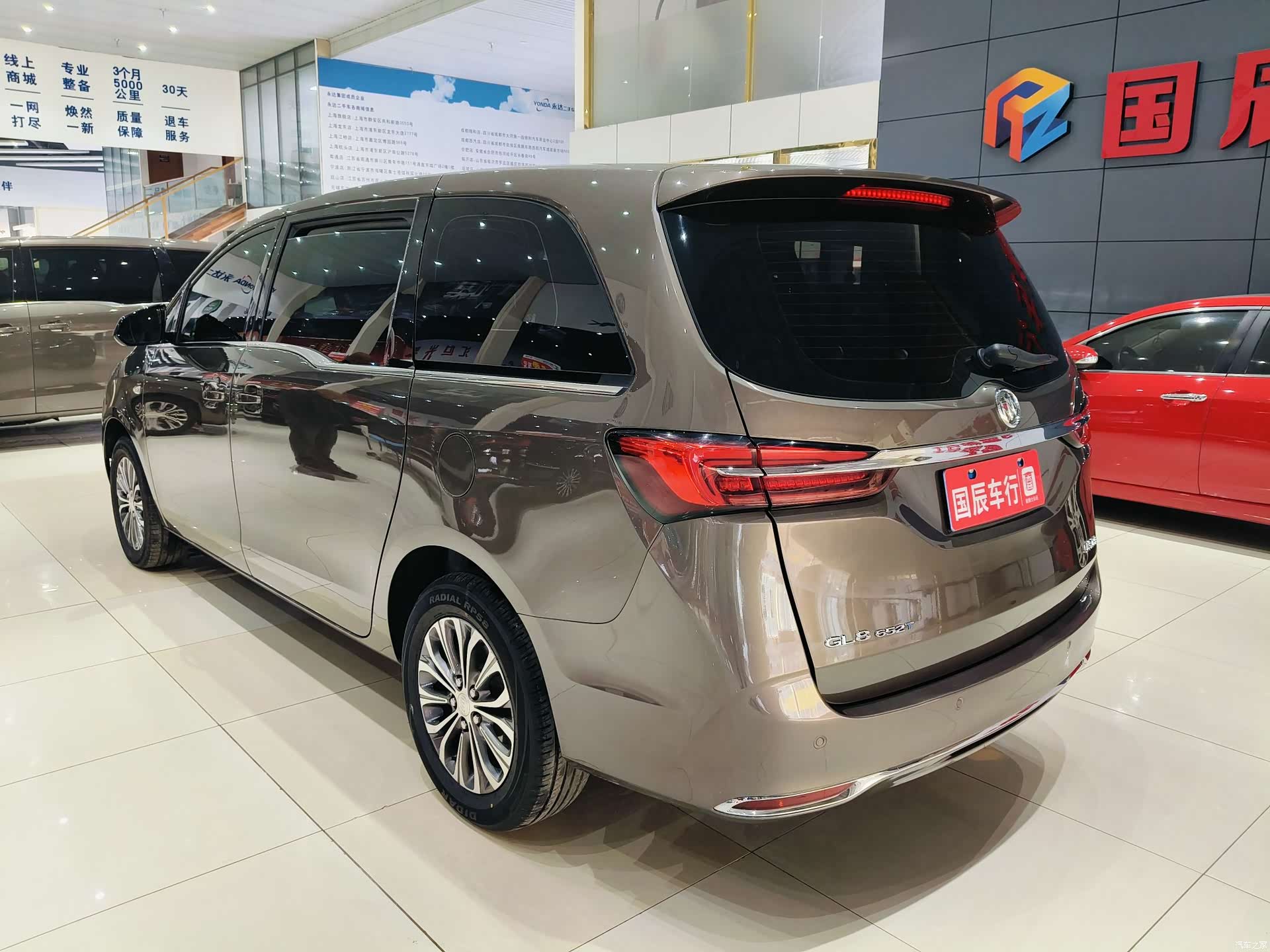 Buick GL8, 2022 все фото