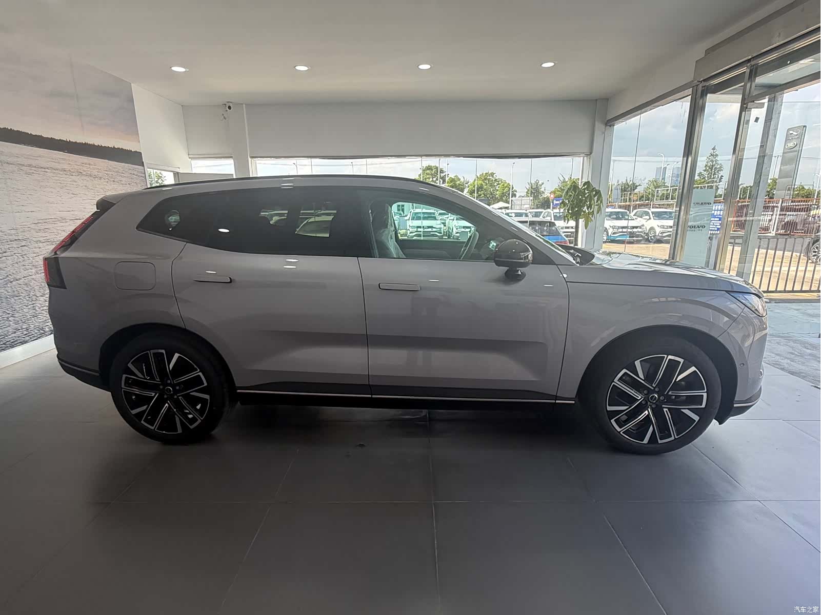 Volvo XC70, 2026 11