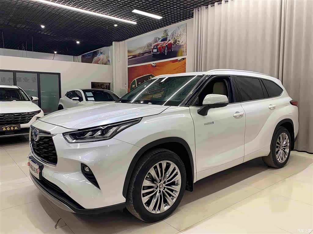 Toyota Highlander, 2023 1