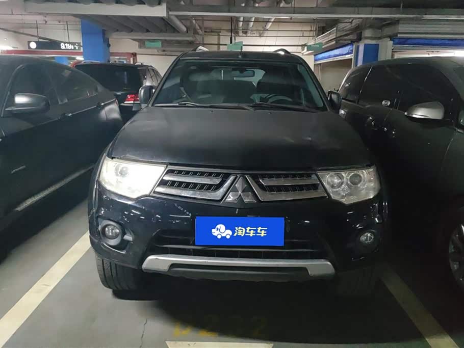 Mitsubishi Pajero Jinchang