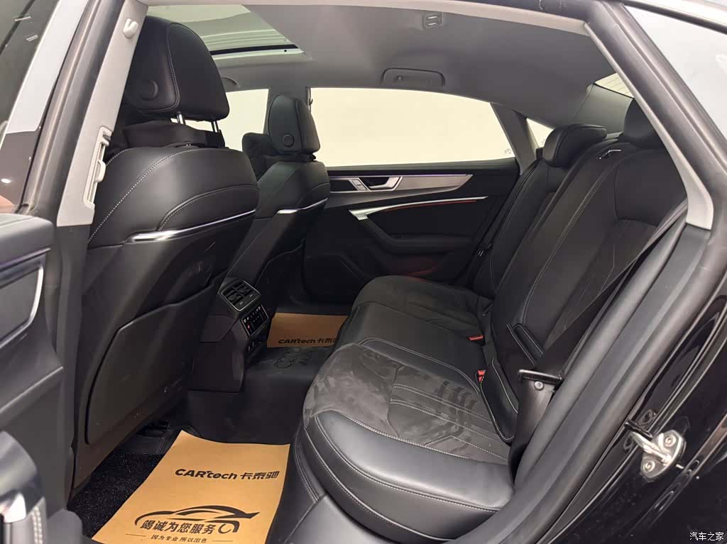 Audi A7L, 2024 9