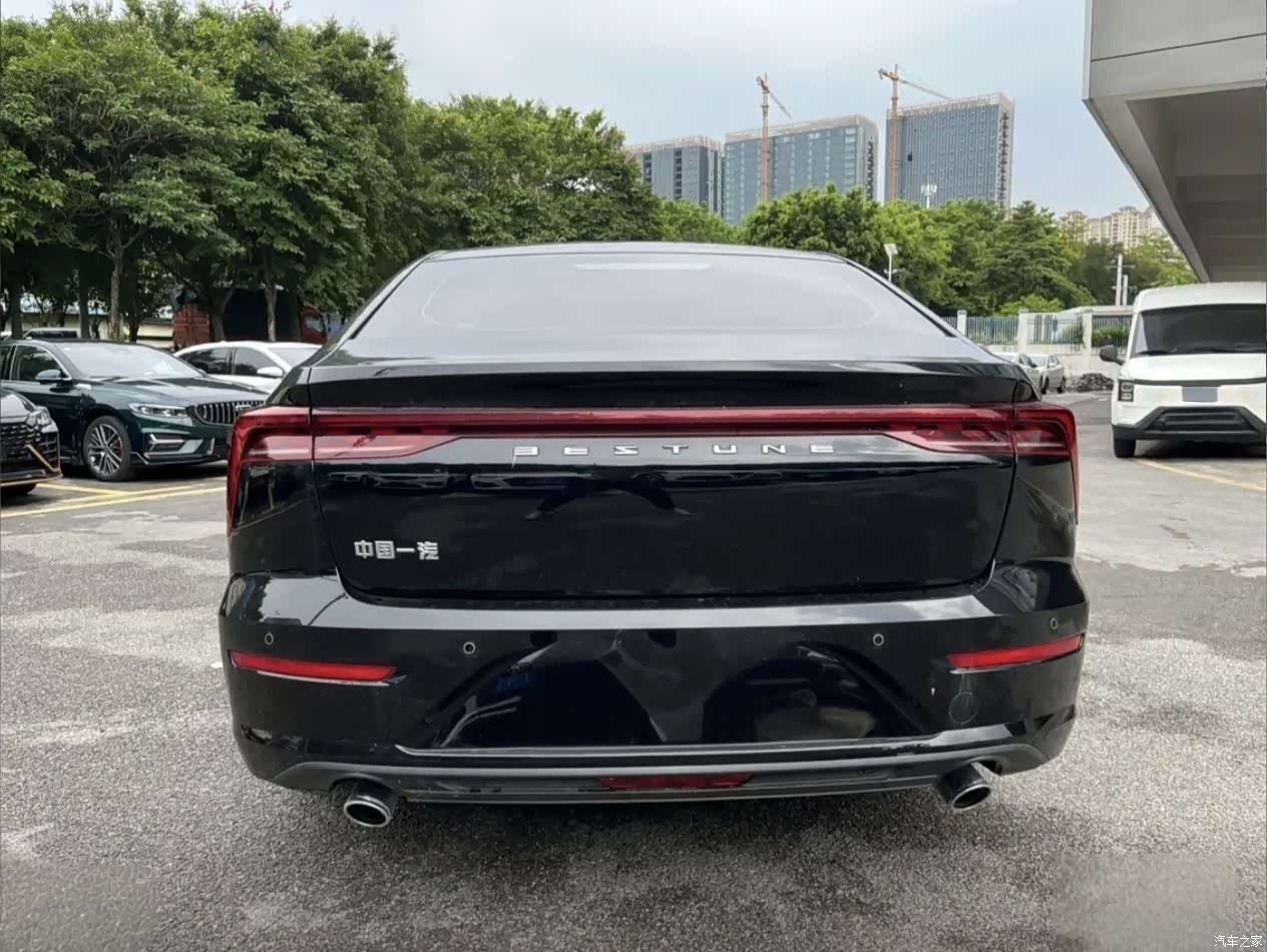 Bestune B70, 2022 13