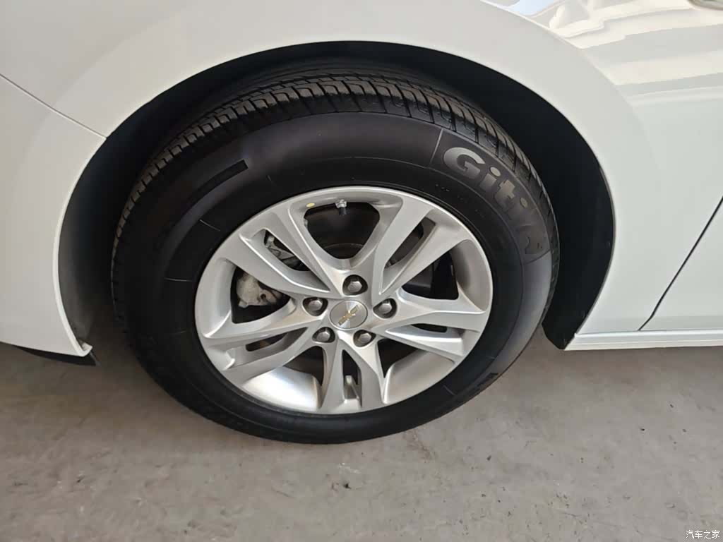 Chevrolet 320, 2019 23