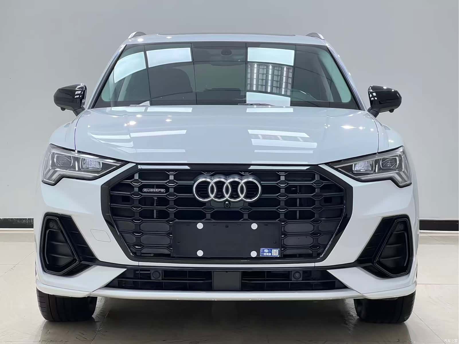 Audi Q3, 2022 2