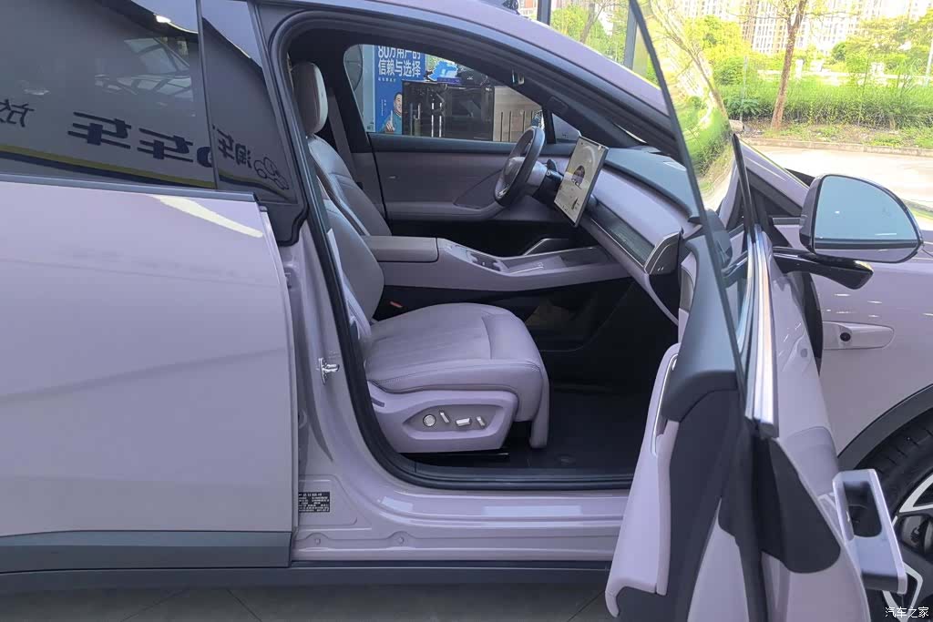 NIO L60, 2025 8
