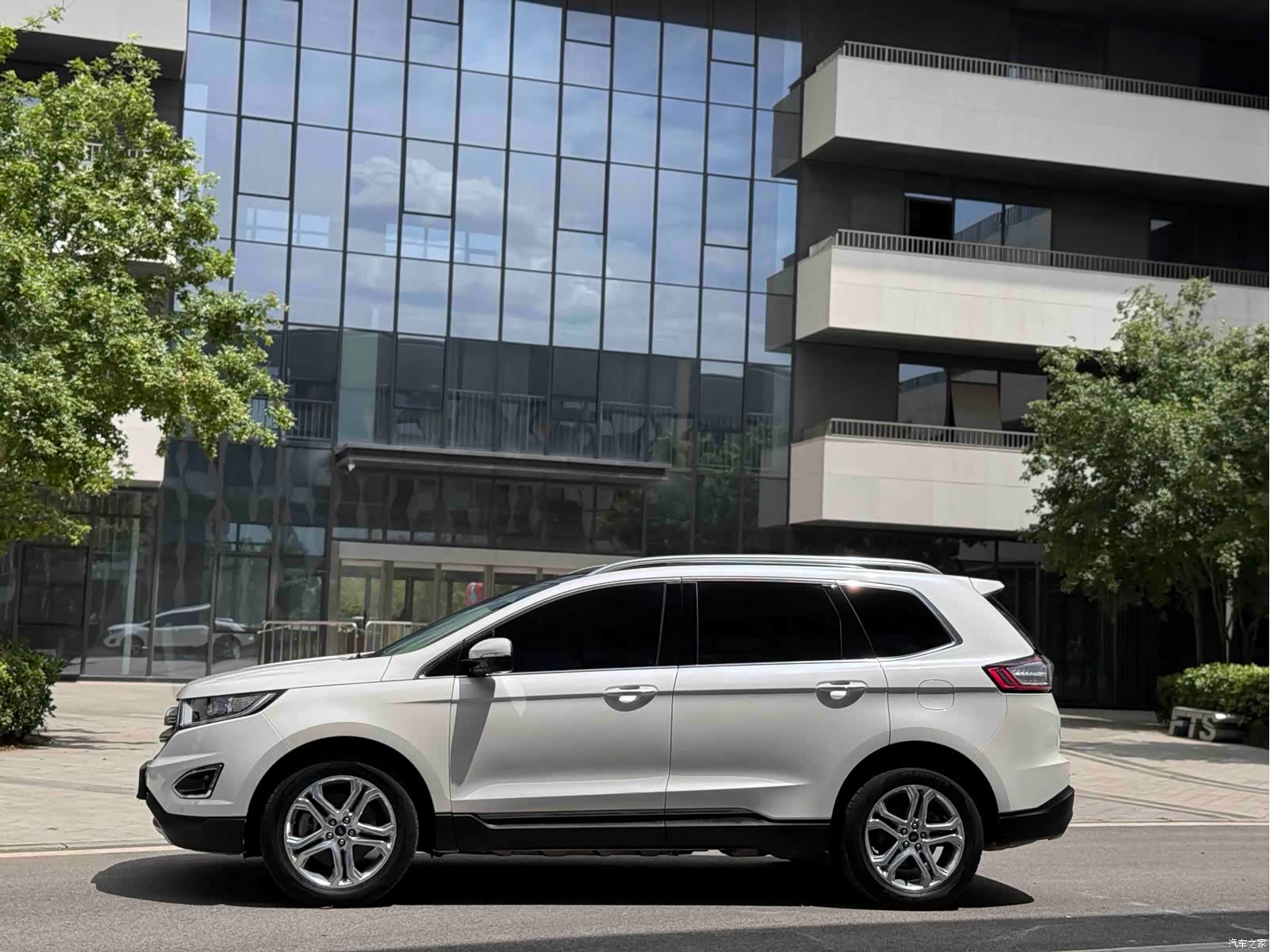 Ford Edge, 2017 3