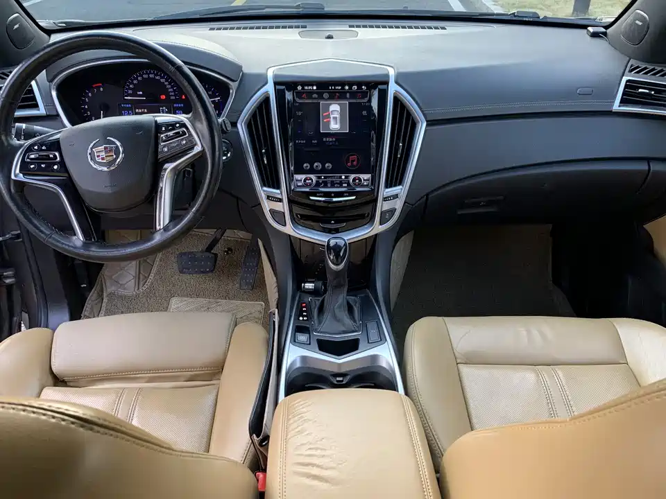 Cadillac SRX