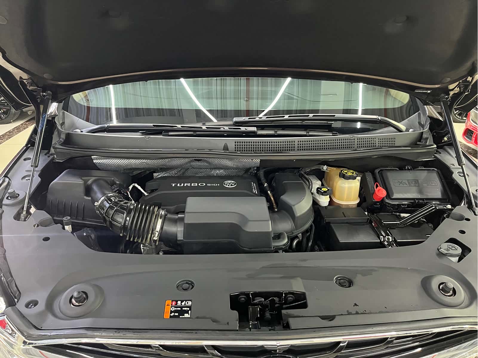 Buick GL8, 2020 21