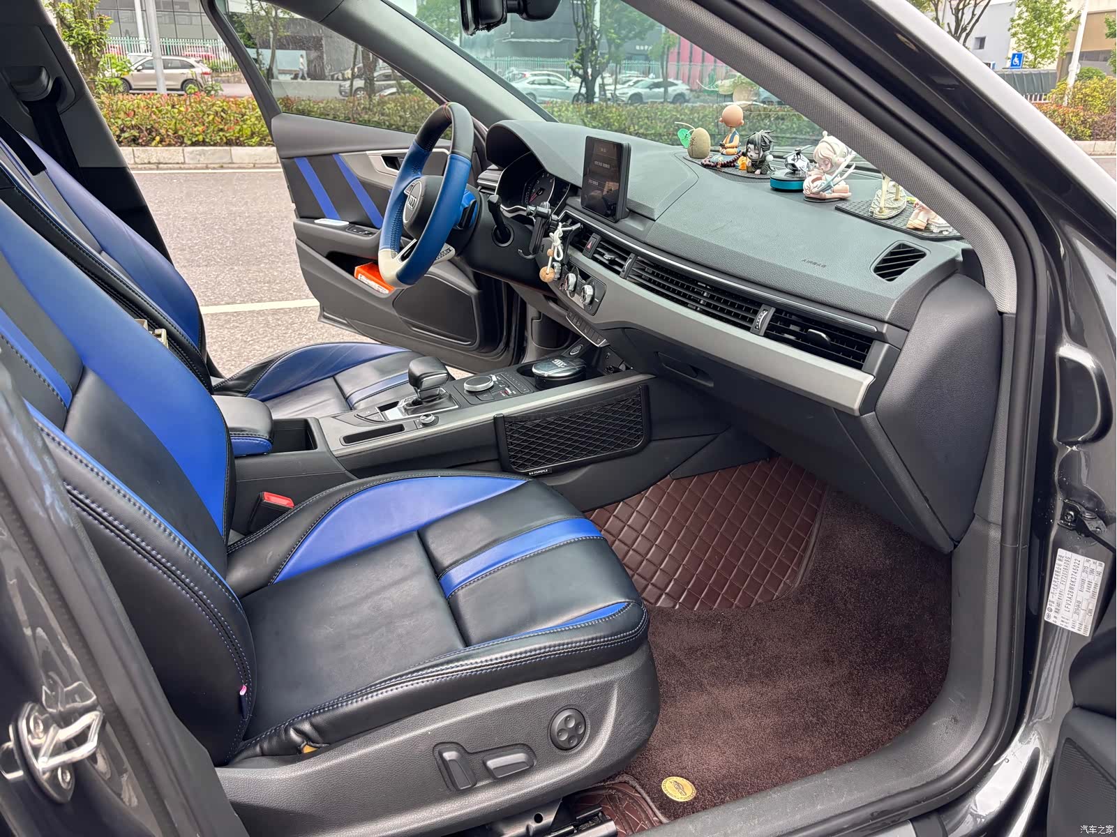 Audi A4L, 2019 9