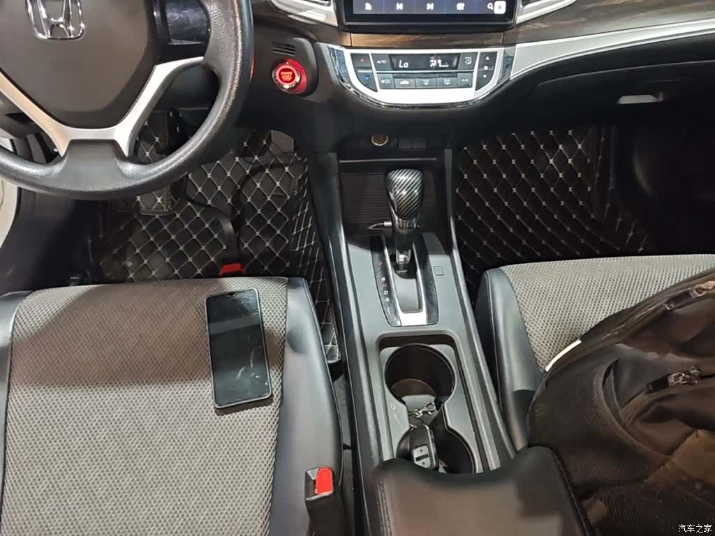 Honda Jade, 2019 14