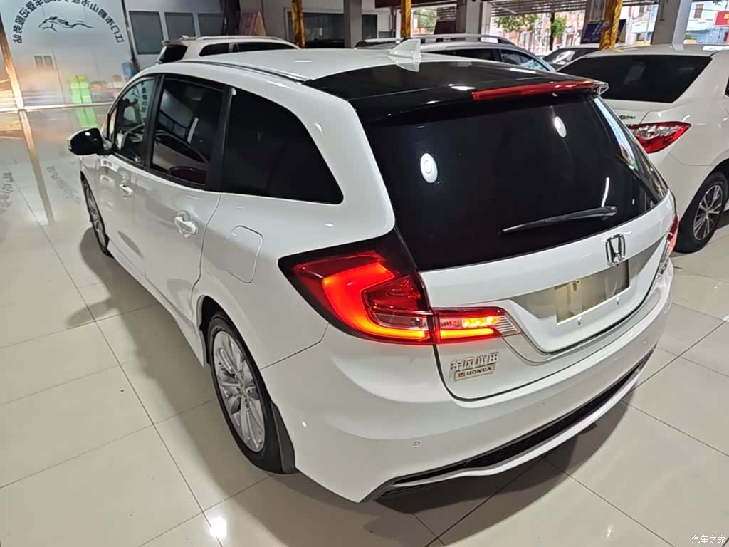 Honda Jade, 2019 все фото