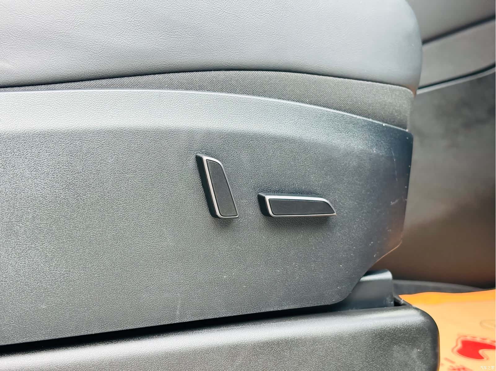 Tesla Model Y, 2024 13