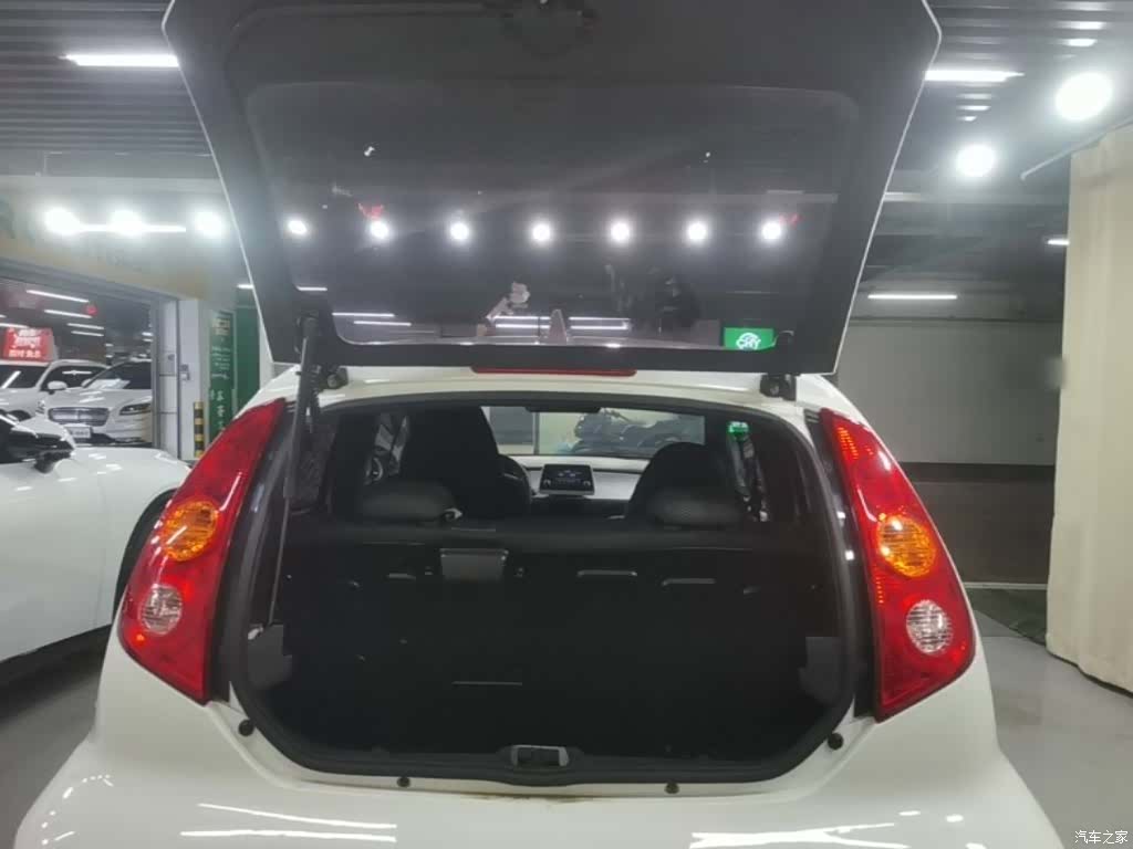 BYD e1, 2019 15