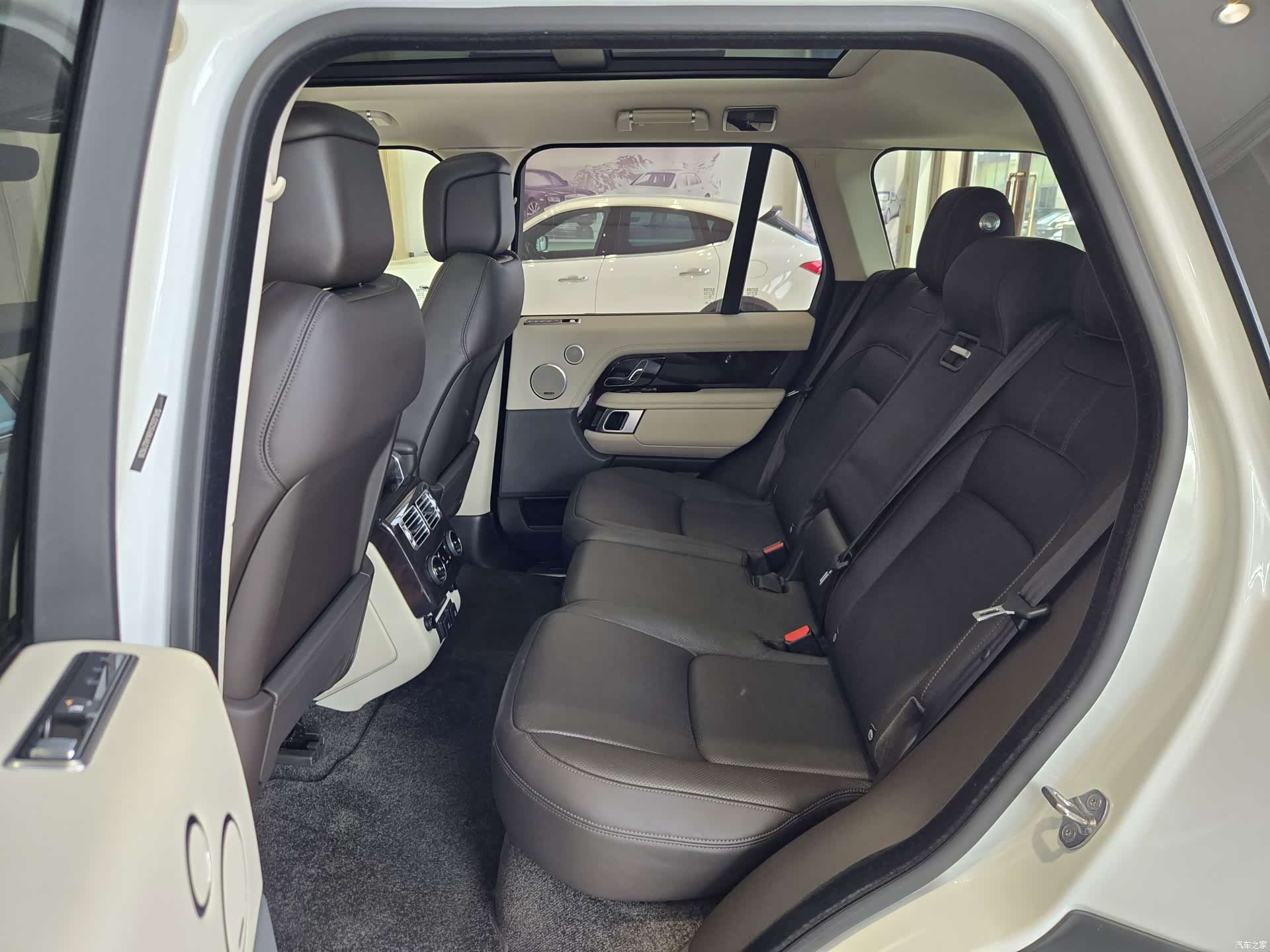 Land Rover Range Rover, 2019 9