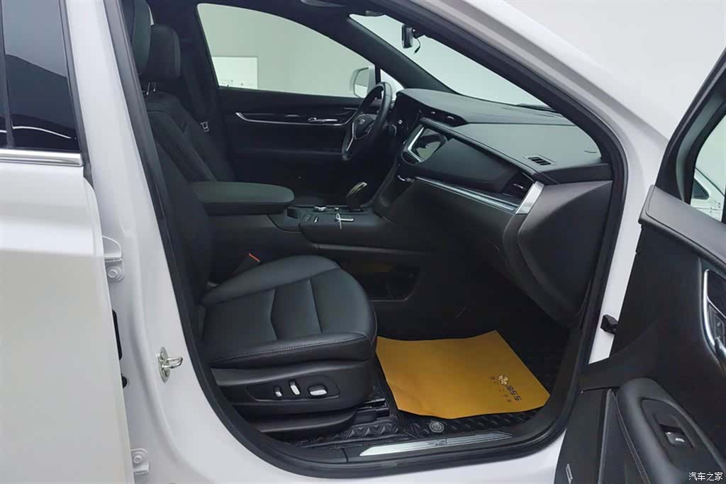 Cadillac XT5, 2023 8