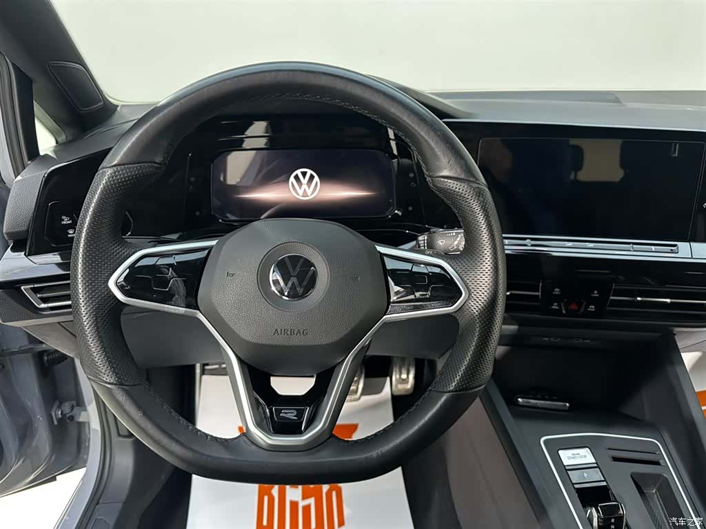 Volkswagen Golf, 2022 16