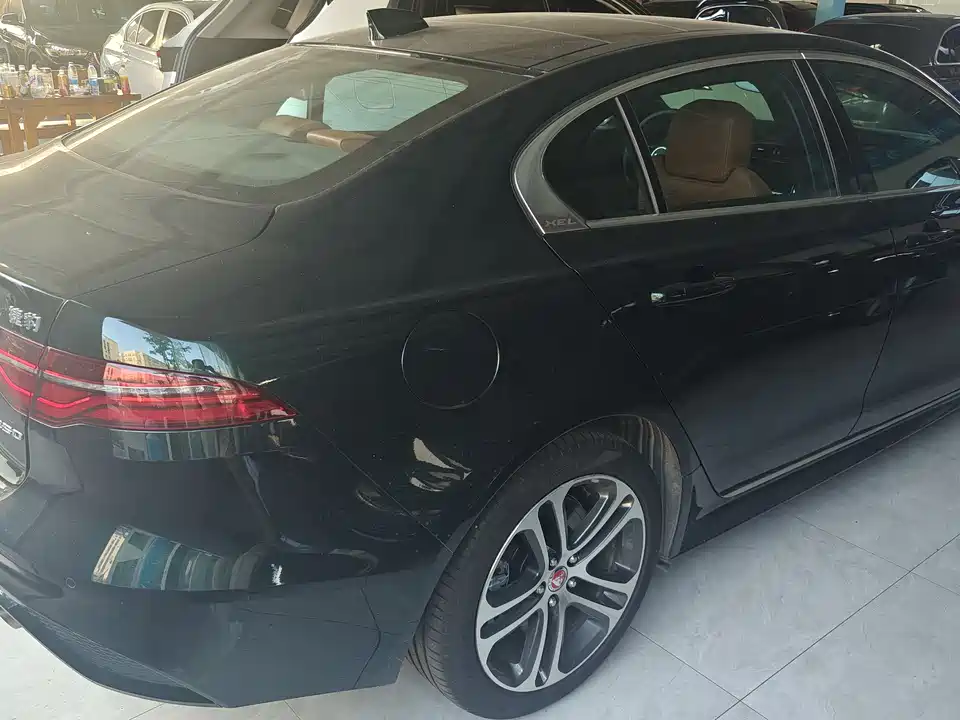 Jaguar XEL