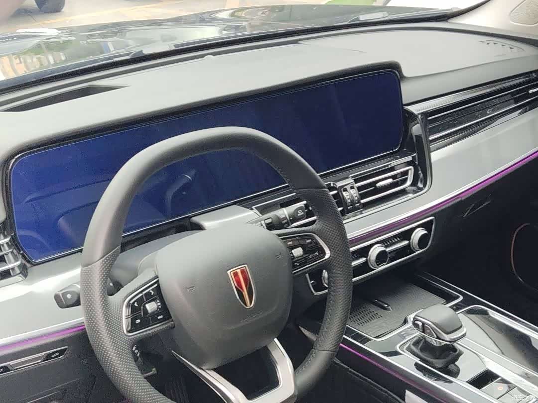Hongqi HS5, 2024 4