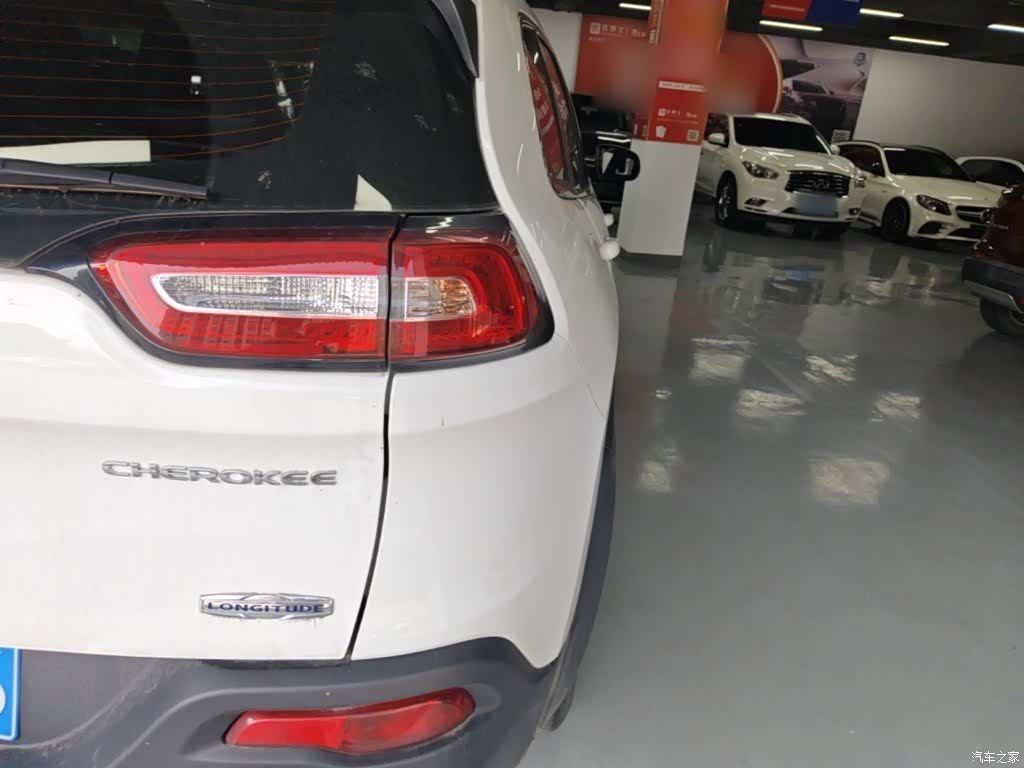 Jeep Cherokee, 2016 8