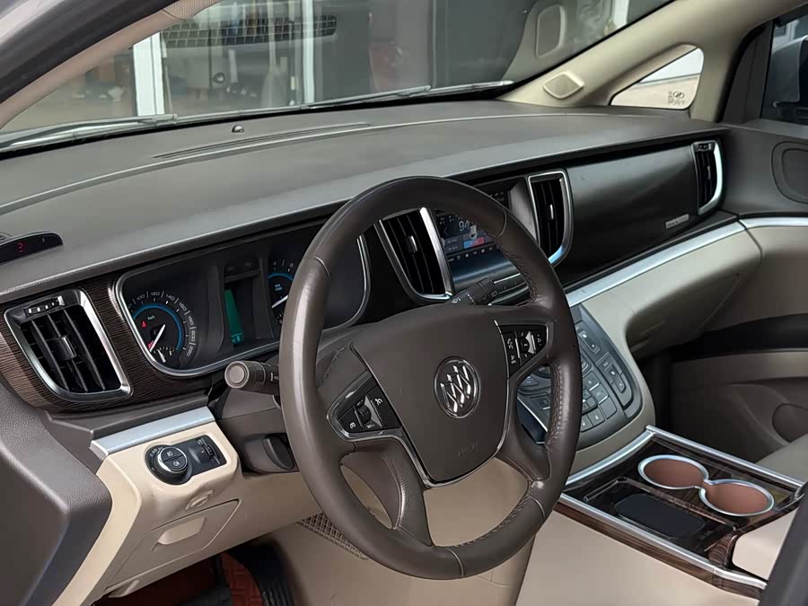 Buick GL8 2014, фото 7