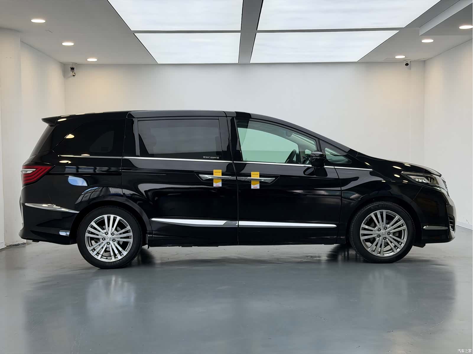 Honda Elysion, 2018 8