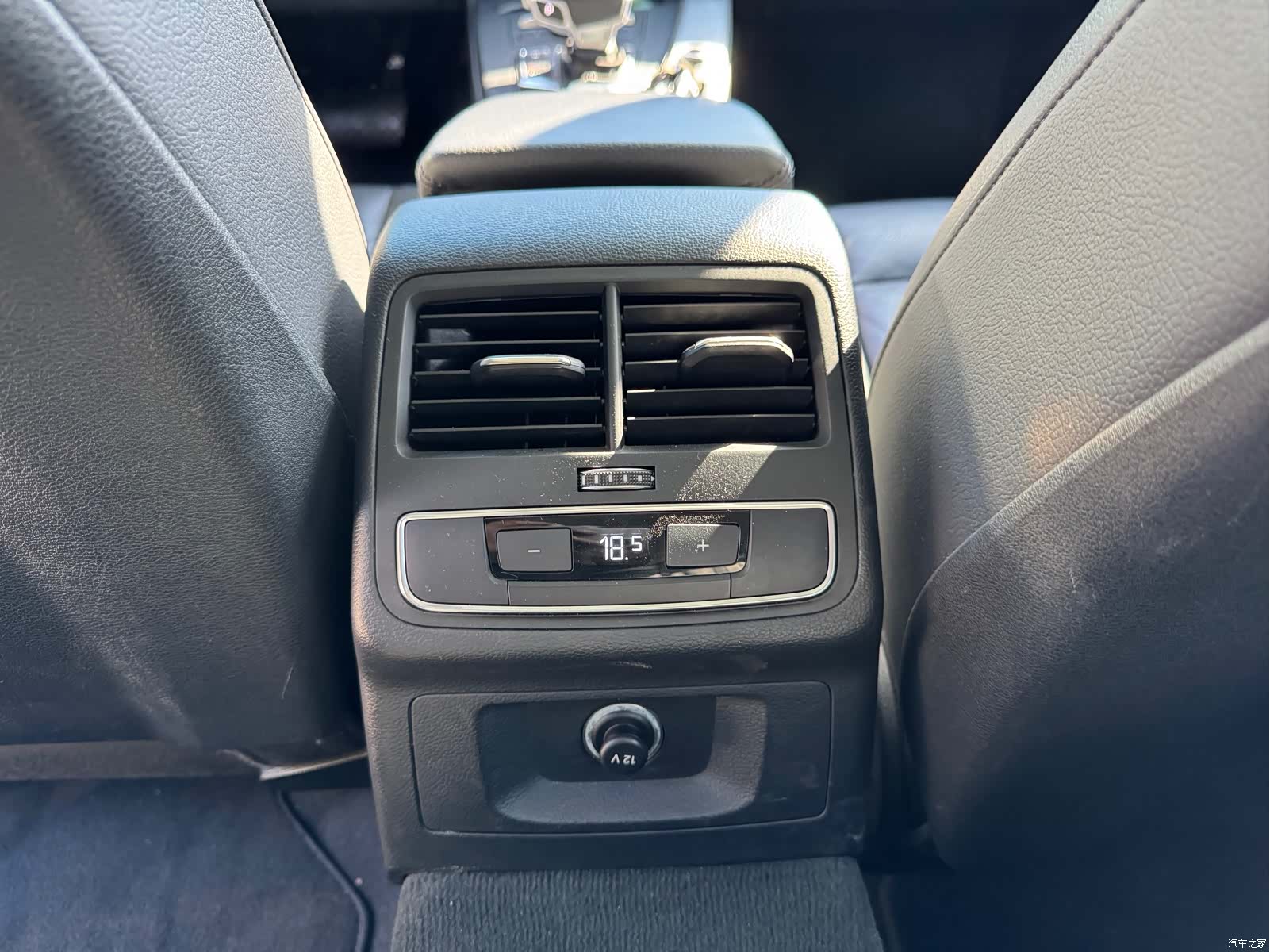 Audi A4, 2018 14
