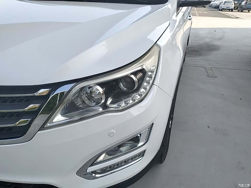 Wuling 560, 2016 24