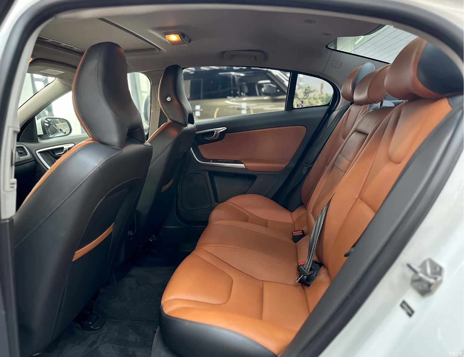 Volvo S60, 2018 9