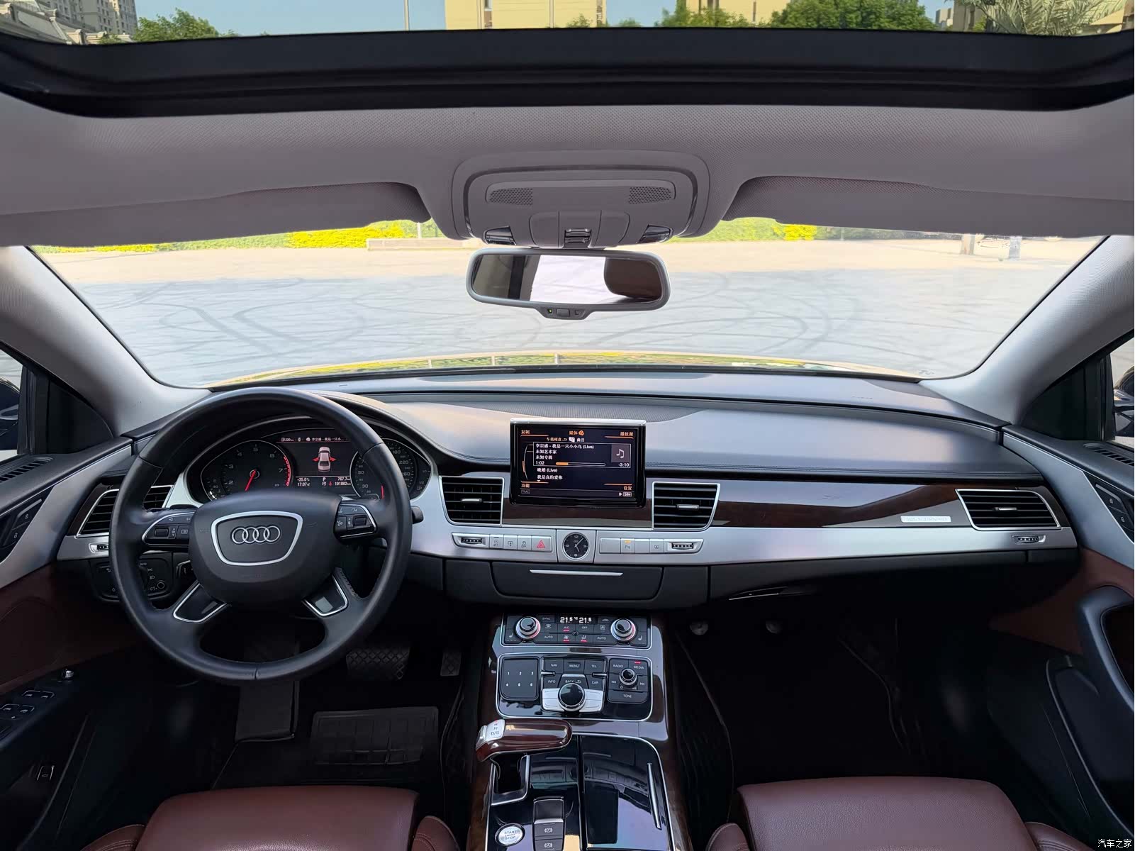 Audi A8L, 2015 12