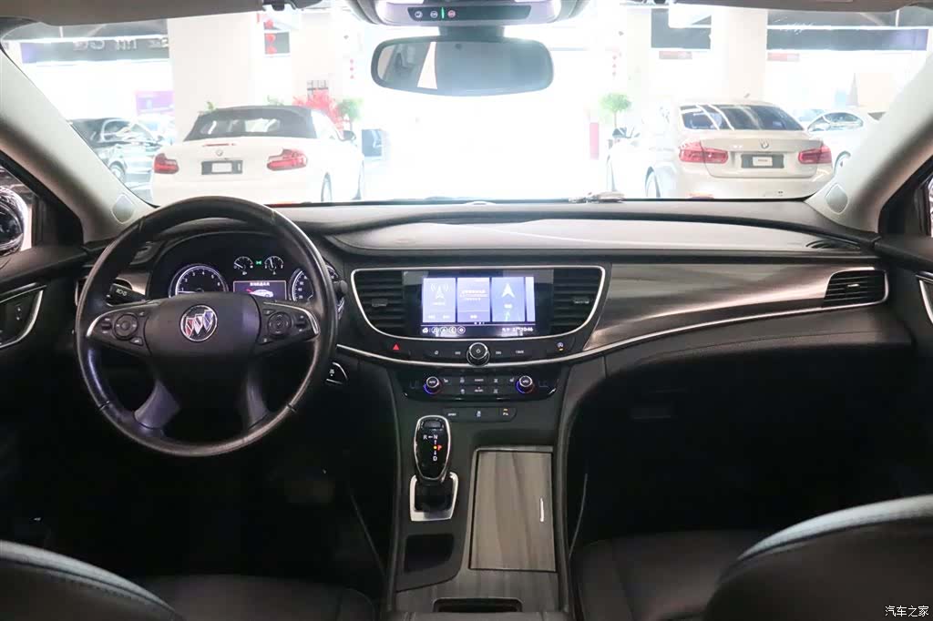 Buick LaCrosse, 2021 все фото
