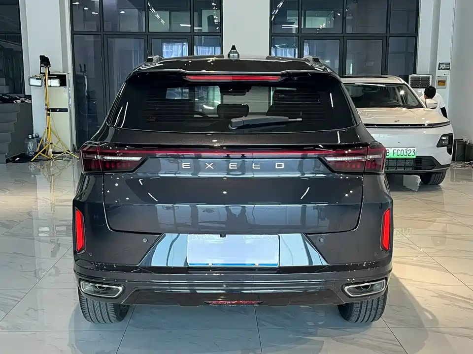 Exeed Chasing the wind