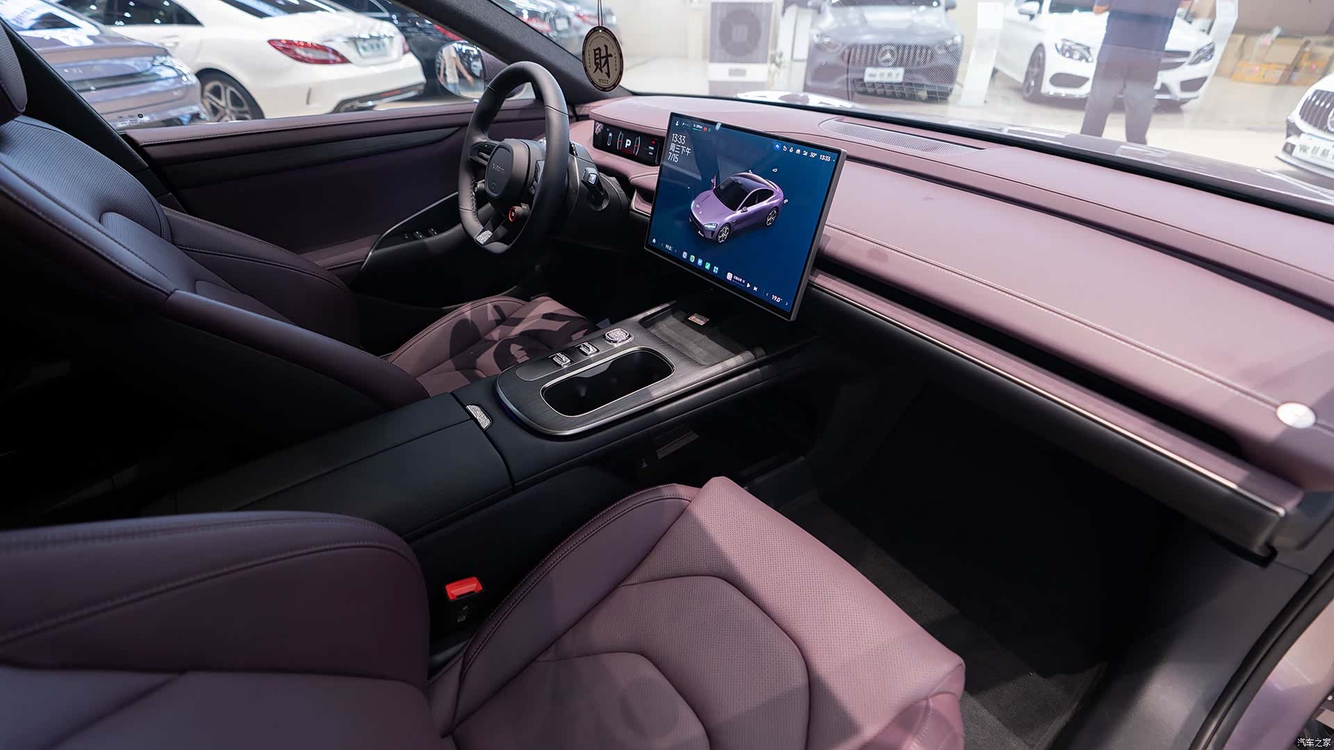 Xiaomi SU7, 2025 7