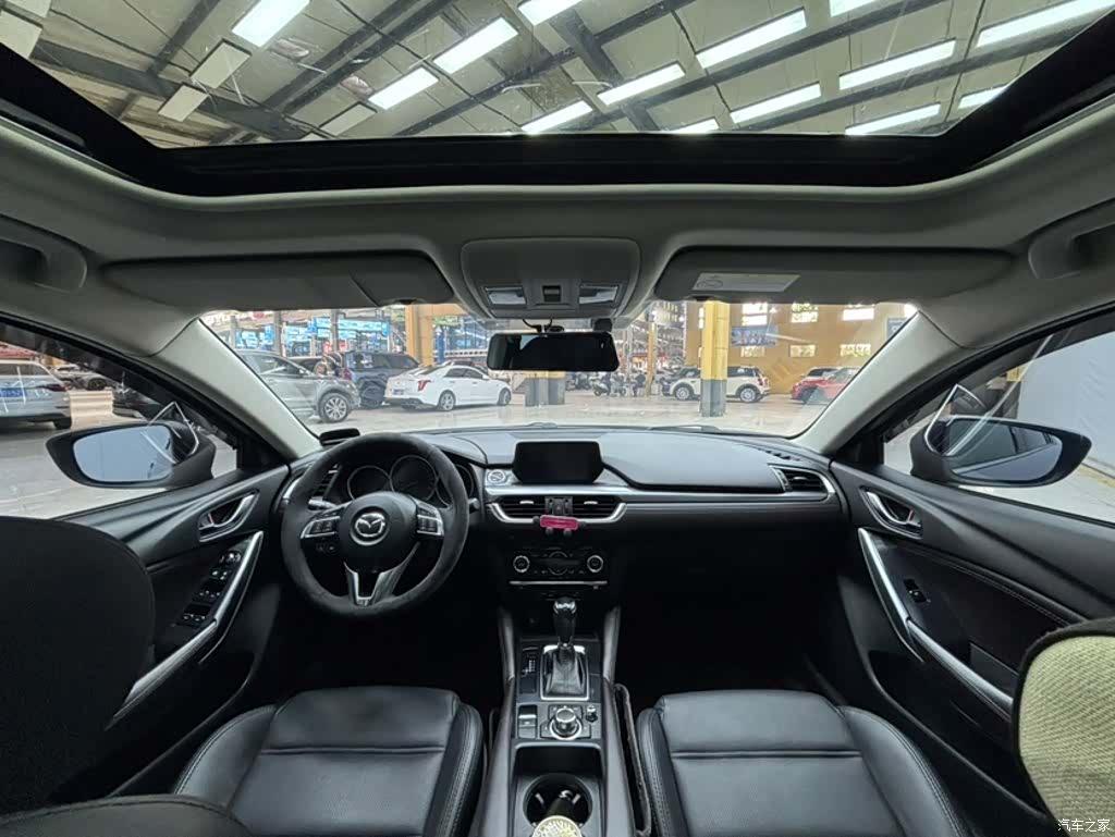 Mazda Atenza, 2017 8