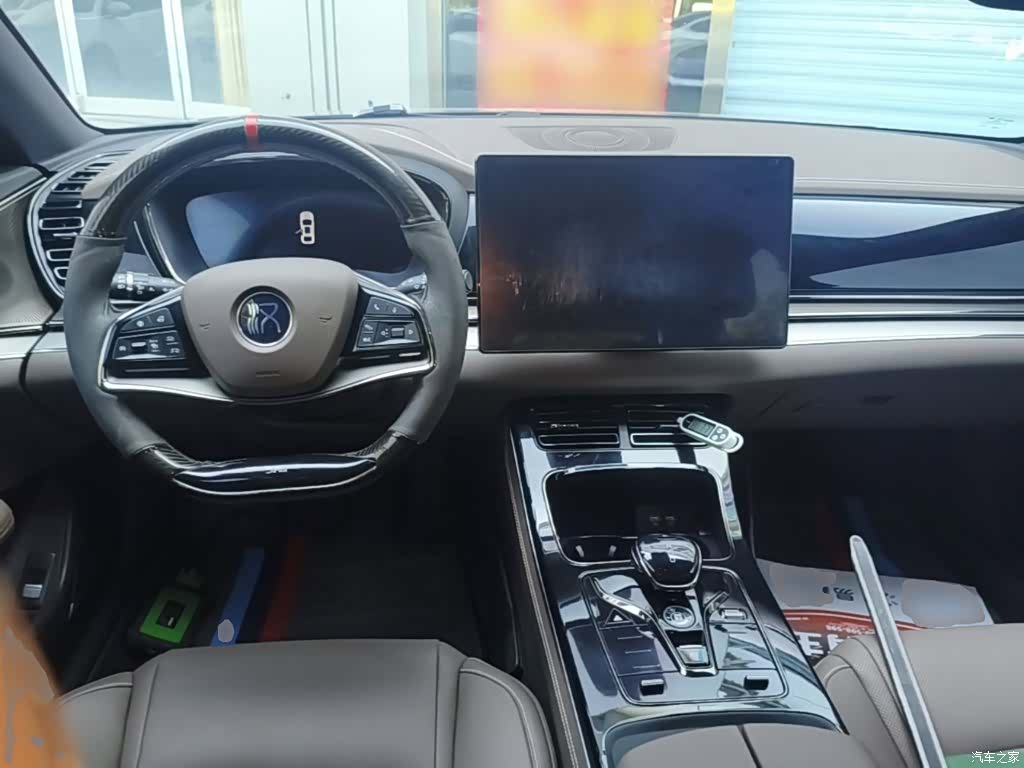 BYD Han, 2021 10
