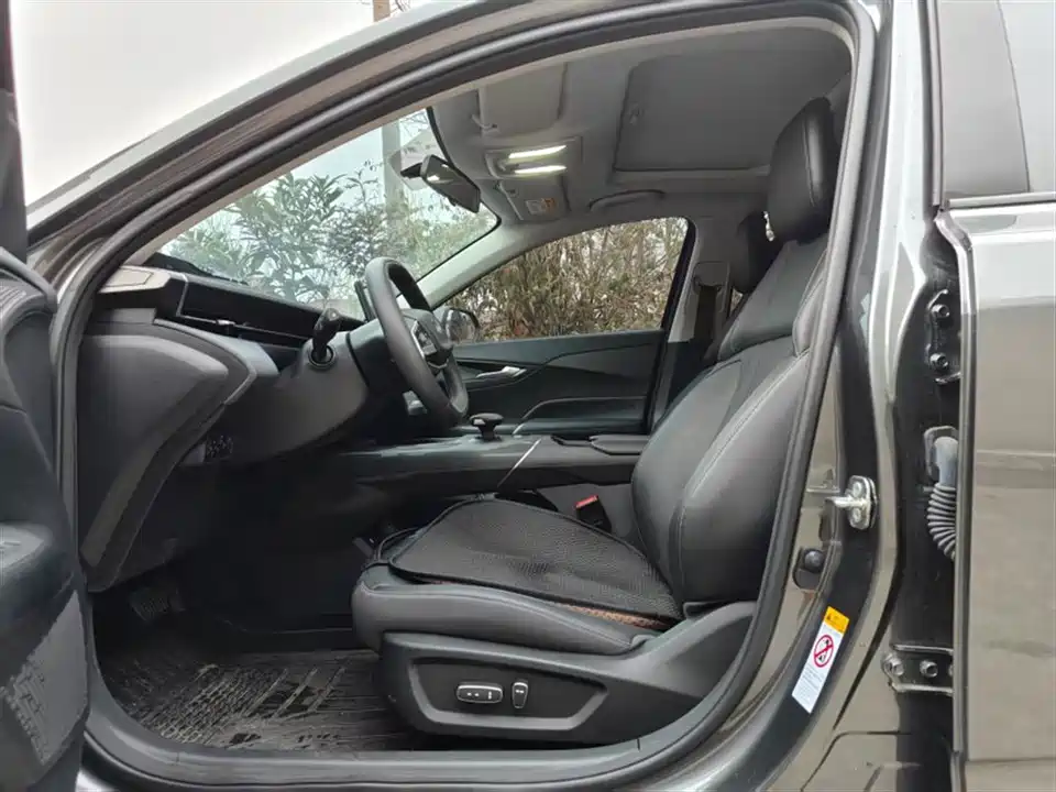 Changan A05