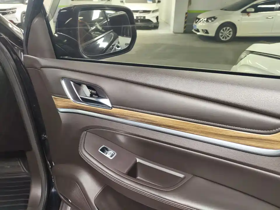 Roewe RX8 Roewe RX8