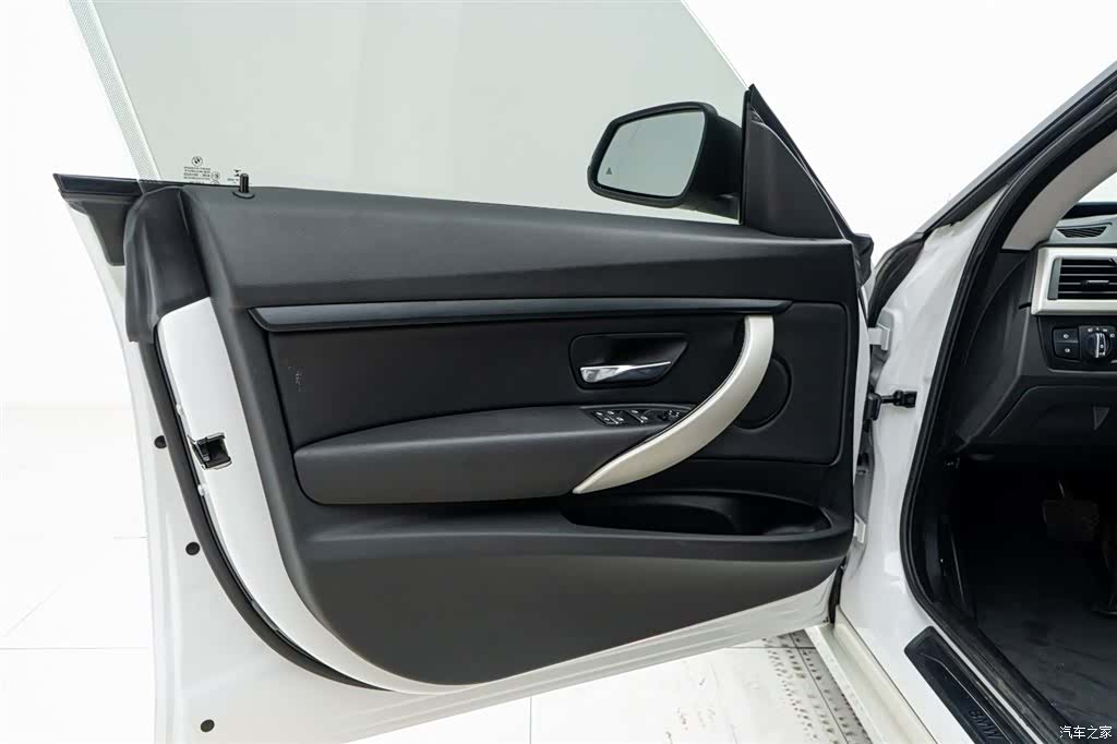 BMW 3 Series, 2017 14