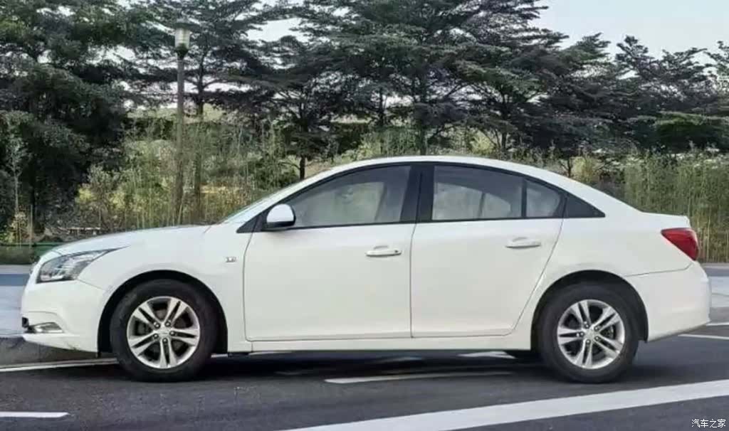 Chevrolet SE, 2014 все фото