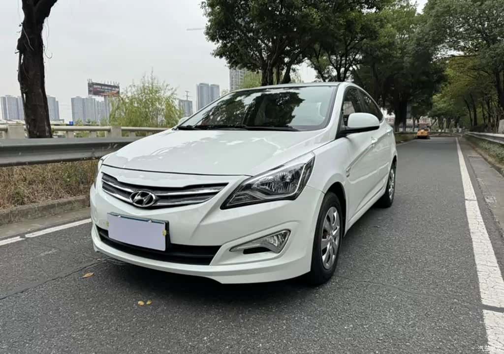 Hyundai GLS, 2016 2