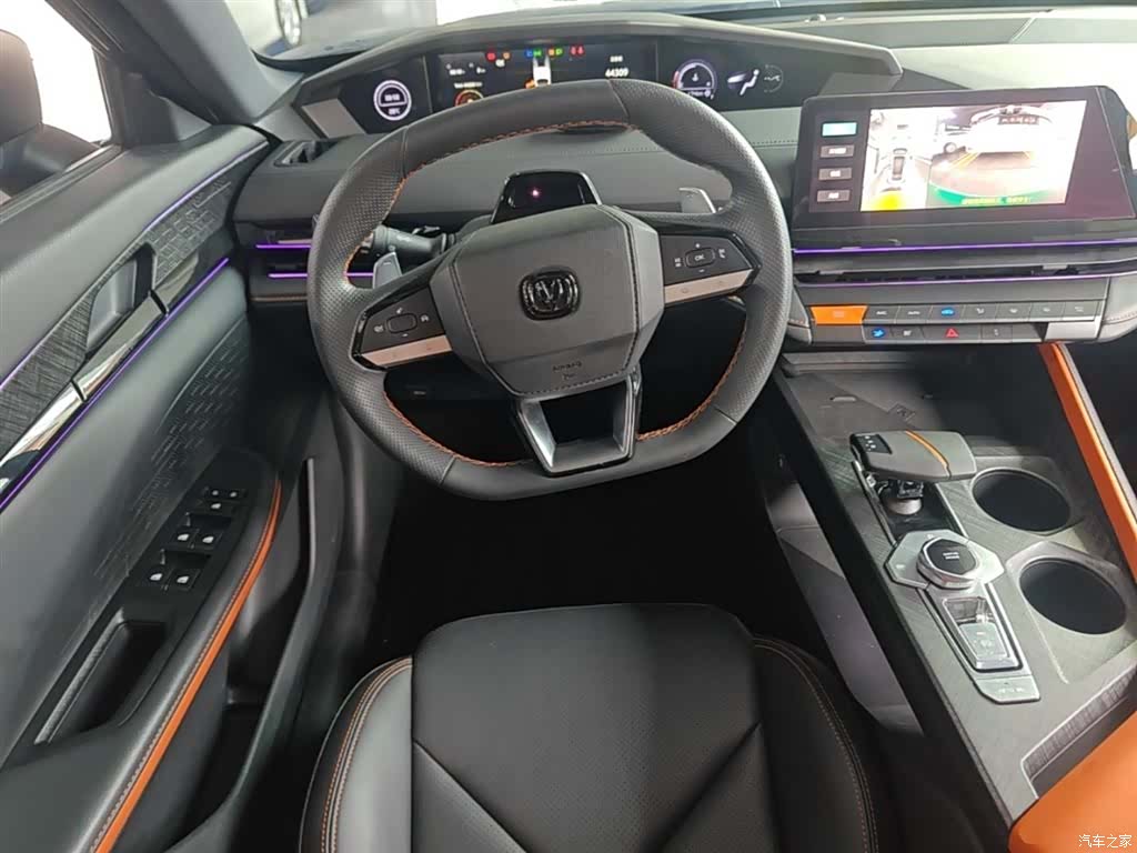 Changan UNI-V, 2022 11