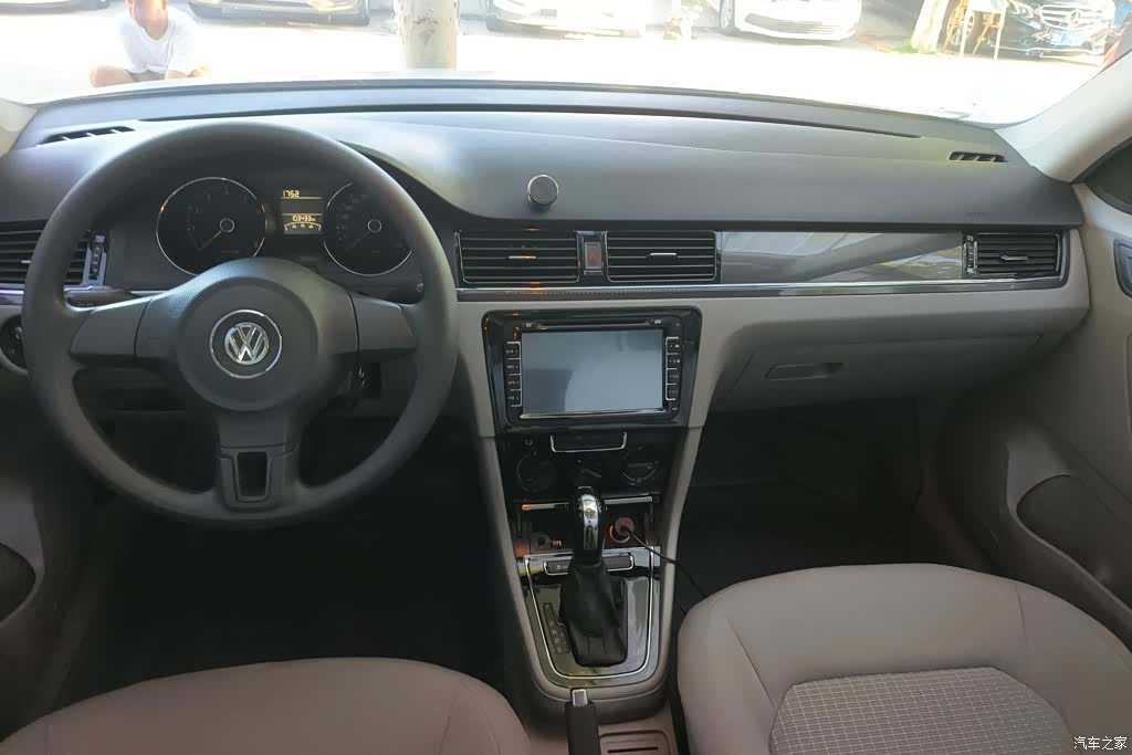 Volkswagen Bora, 2014 13