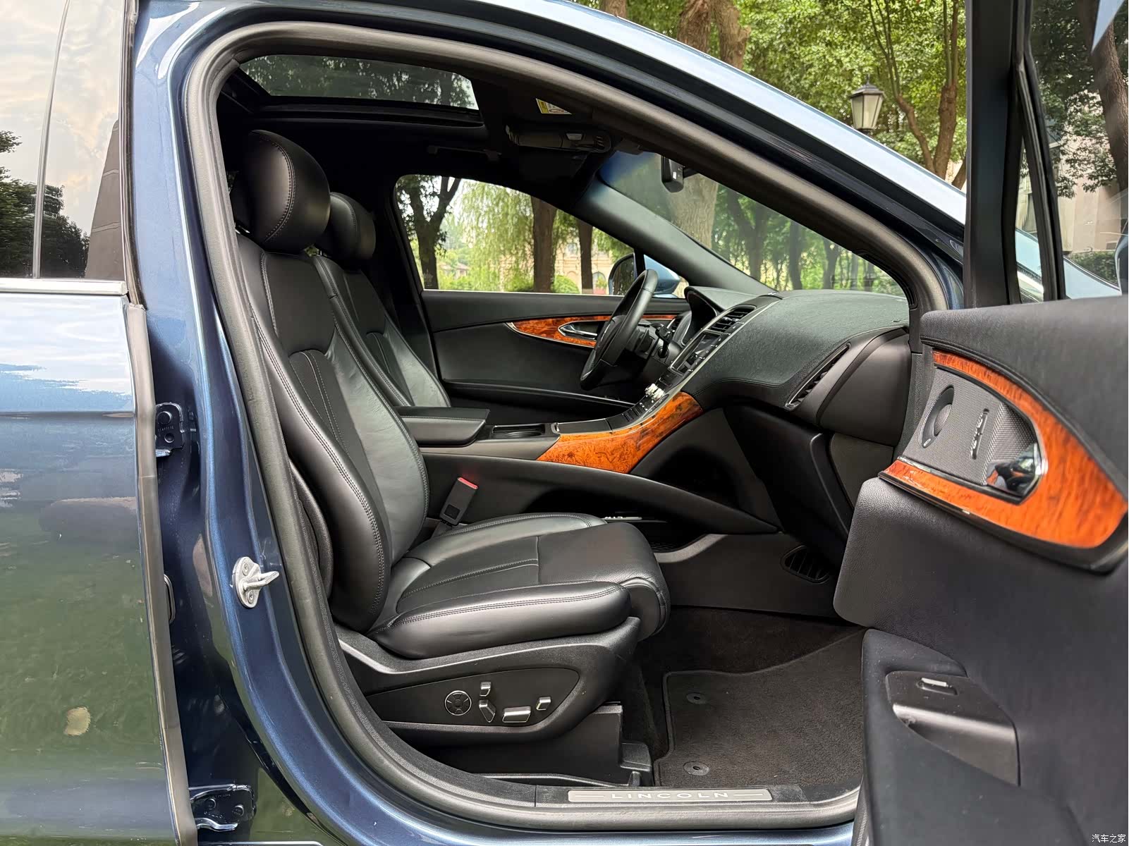 Lincoln Nautilus, 2019 22