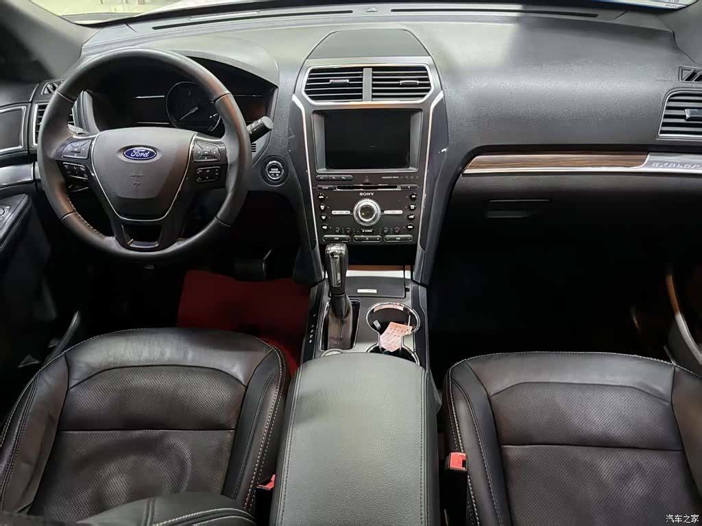 Ford Explorer, 2017 10