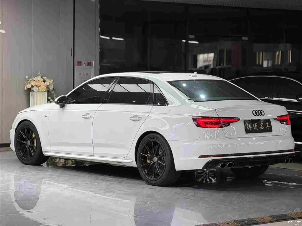 Audi A4L, 2019 11