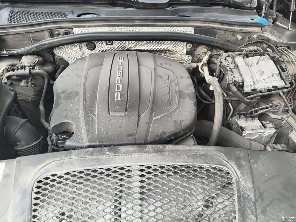 Porsche Macan, 2019 11