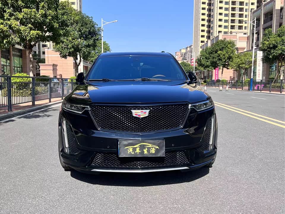 Cadillac XT6