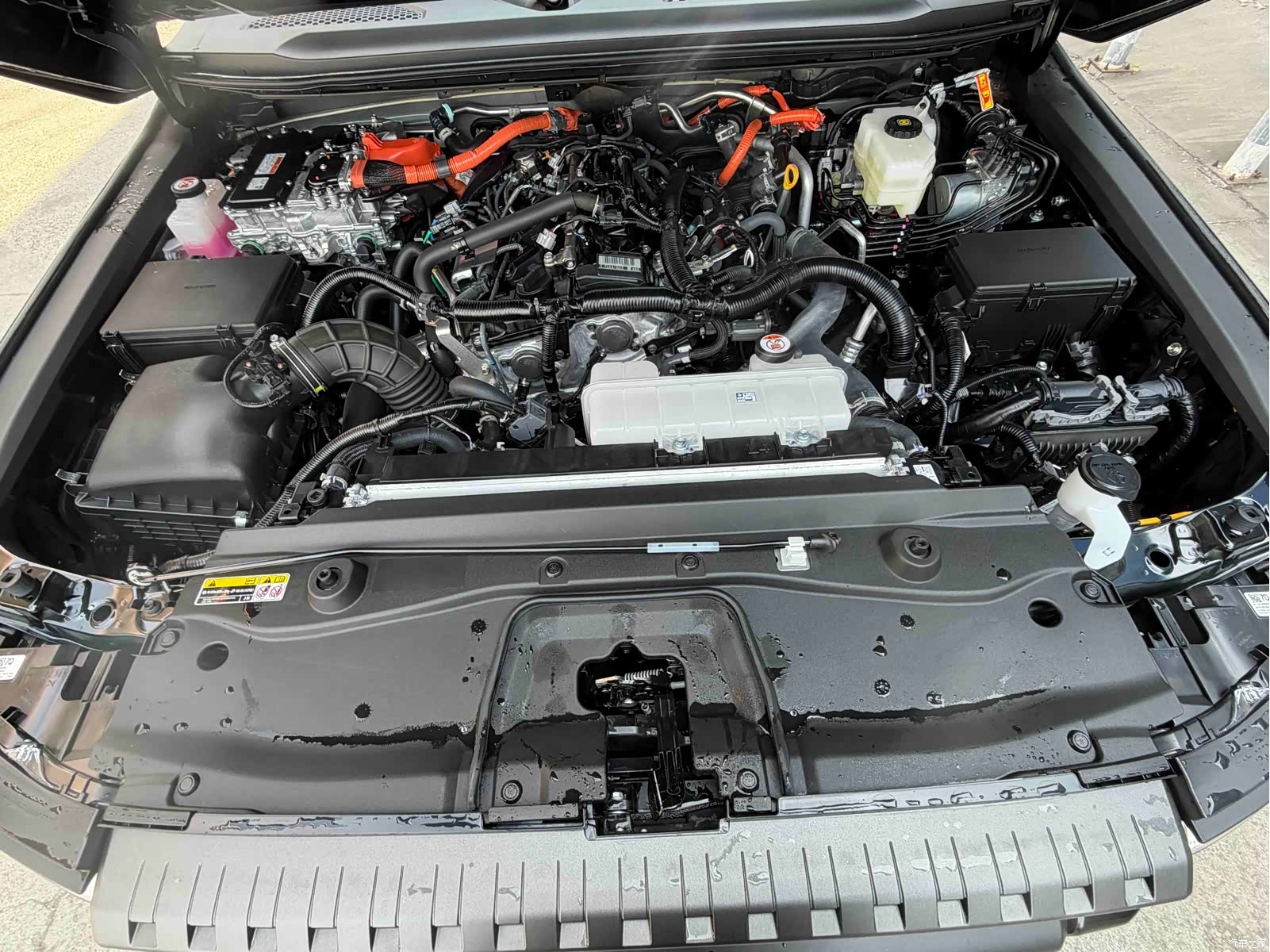 Toyota Prado, 2026 17