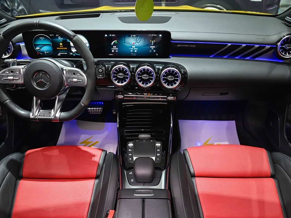 Mercedes-Benz CLA AMG